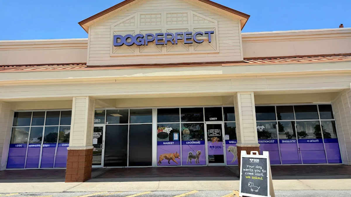 Exterior of the DOGPerfect Westchase store